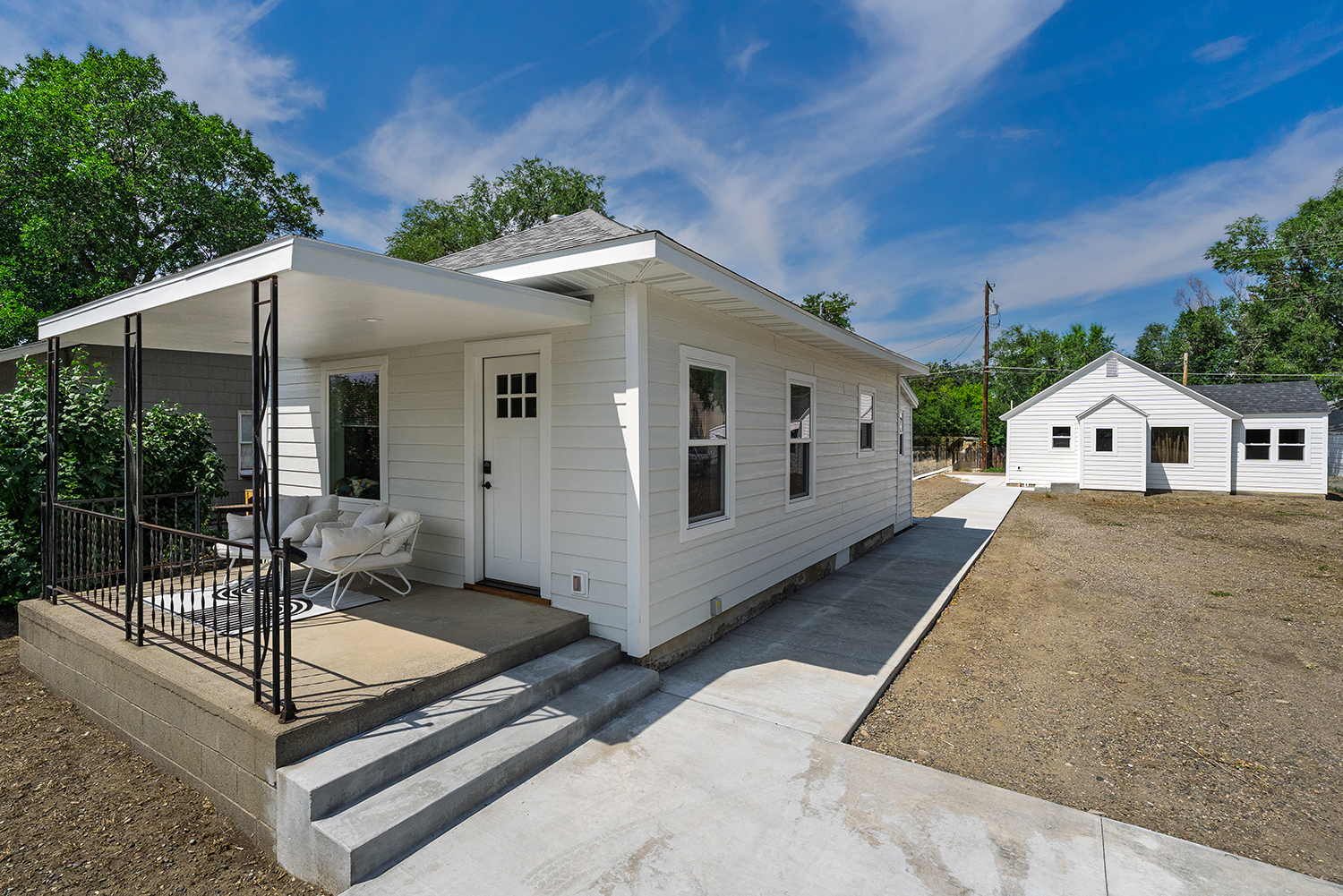 1 Bedroom, 1 Bath, Furnished Home 1 Bedroom, 1 Bath, Furnished Home